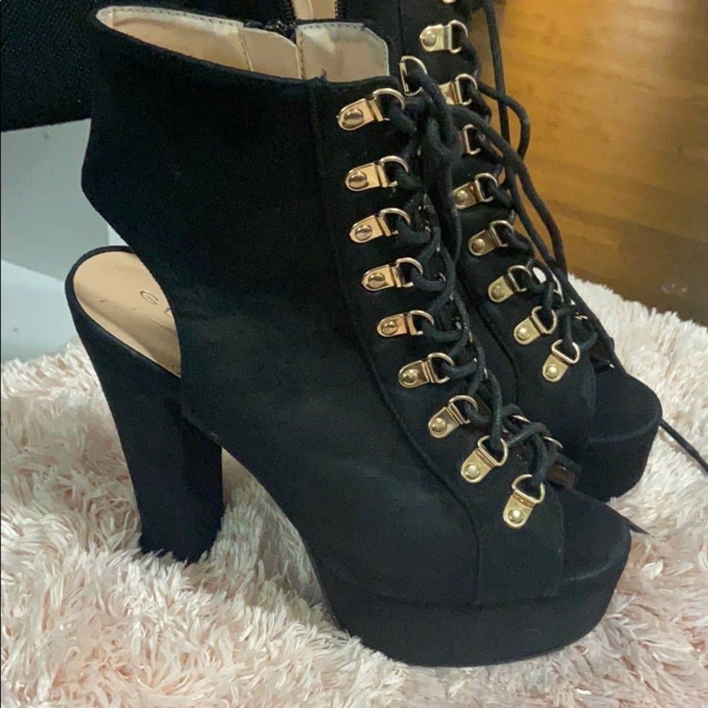Black Platform Heels